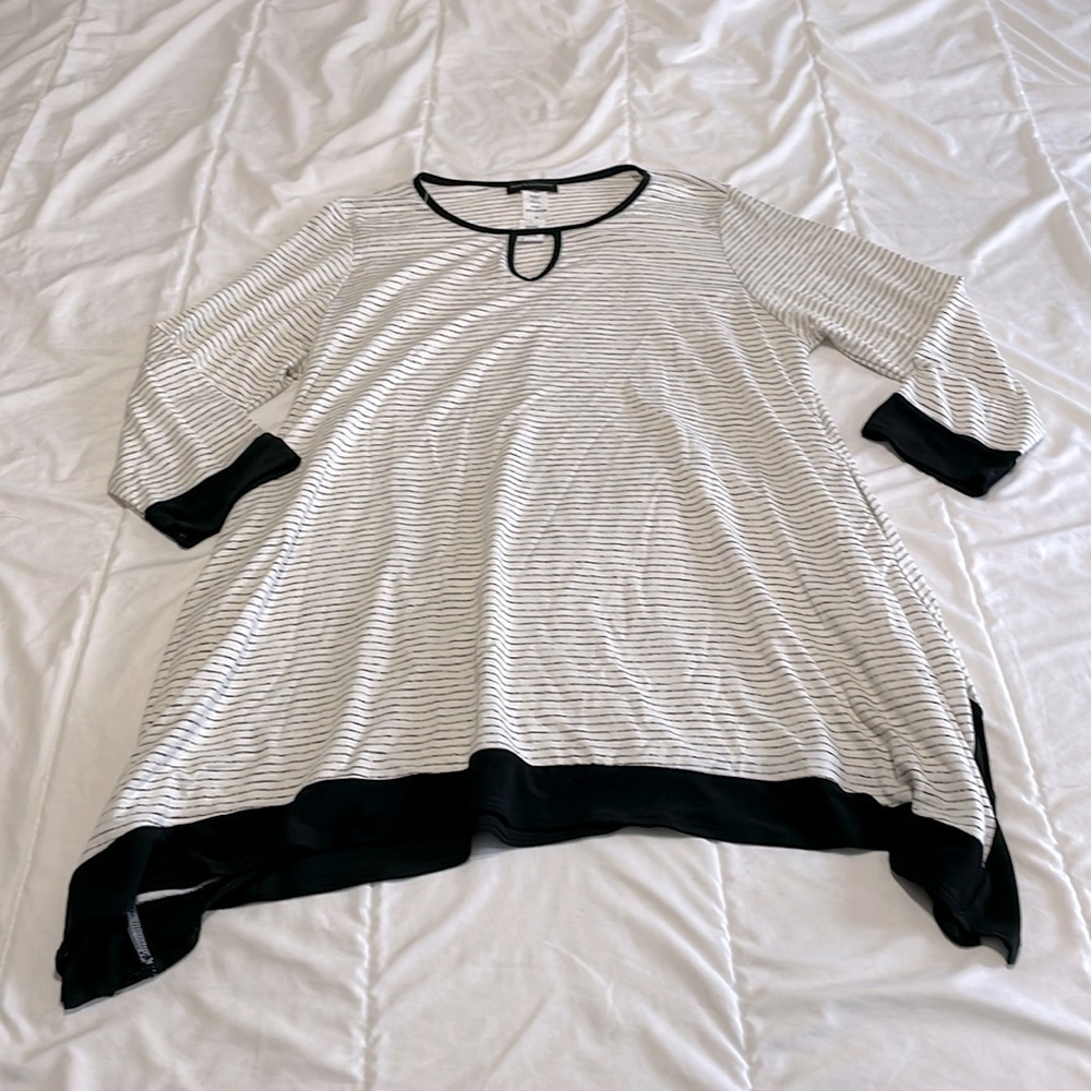 Sea & Anchor Black and White Striped Keyhole Tunic Size XL NWT